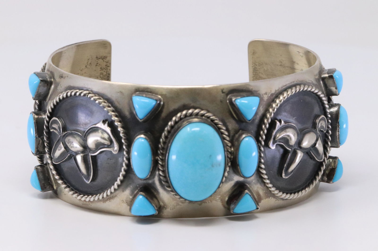 Native American Navajo Handmade Sterling Silver (1 of 5)