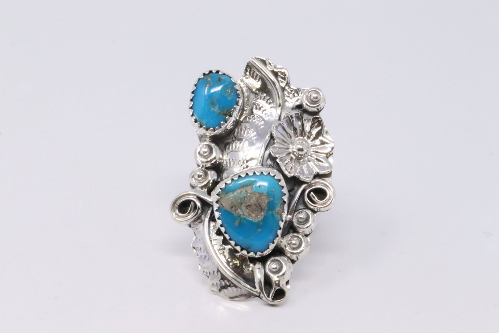 Native American Navajo Handmade Sterling Silver: This is Native American Navajo Handmade Sterling Silver Turquoise Ring By Harry B. Yazzie. Ring size: 7.50.