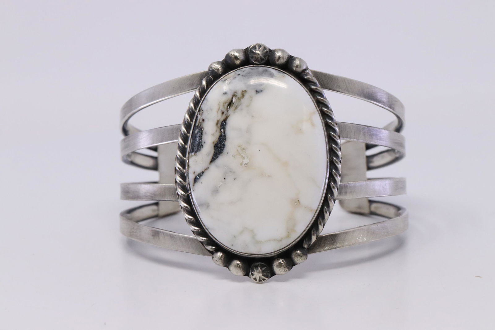 Native American Navajo Handmade Sterling Silver White (1 of 5)