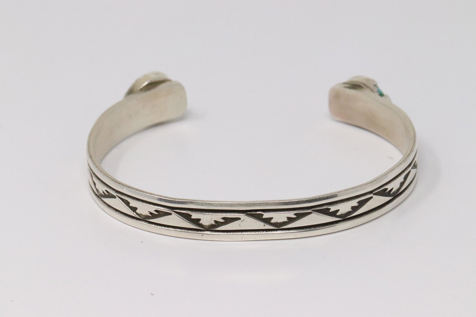 Native American Navajo Handmade Sterling Silver Sonora: This is Native American Navajo Handmade Sterling Silver Sonora Gold Turquoise Bracelet By Rick Enriquez.