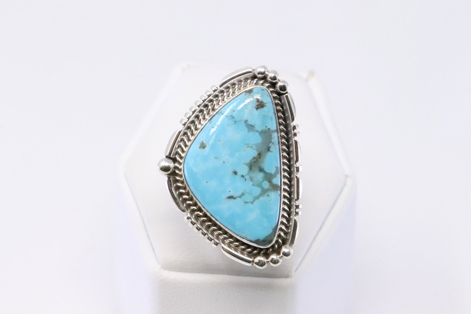 Native American Navajo Handmade Sterling Silver: This is a Native American Navajo Handmade Sterling Silver Turquoise Ring By Daniel Benally. Ring size: 6.50.
