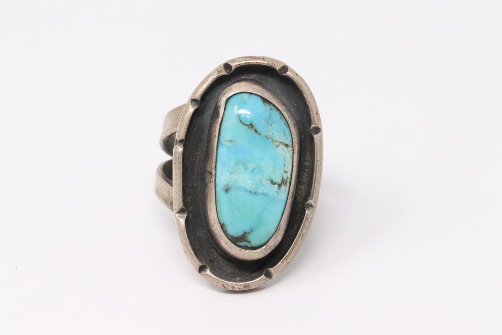 Vintage Pawn Turquoise Ring (1 of 2)