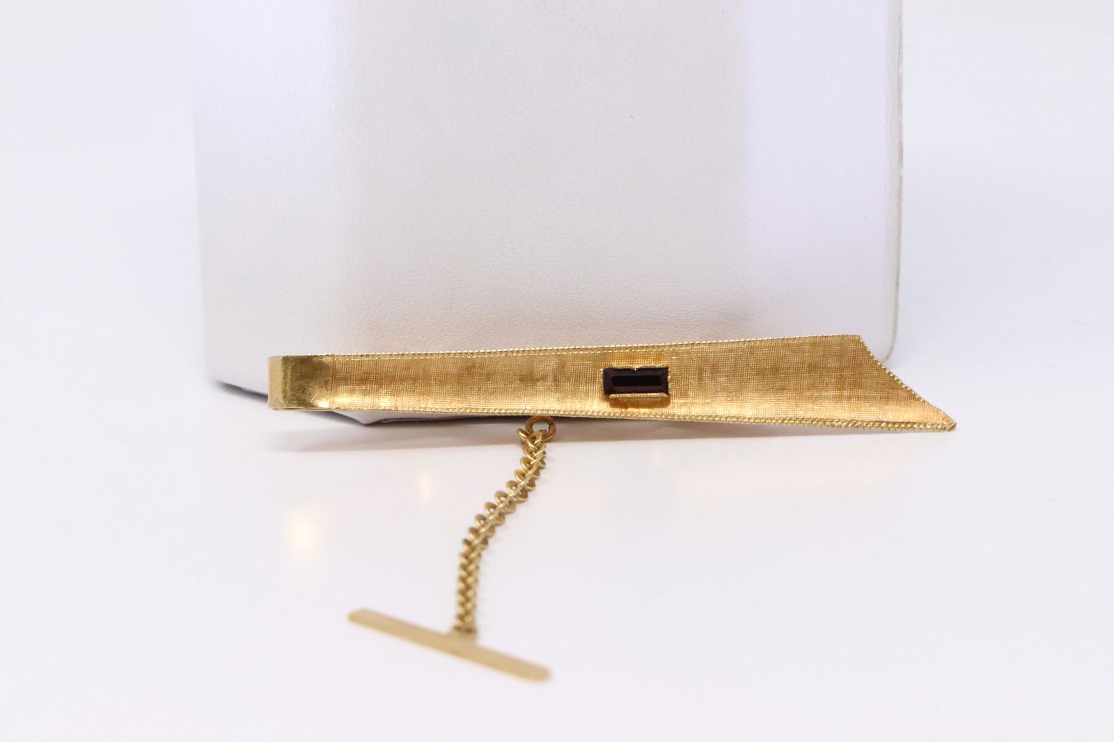 Art Deco or Vintage 18k Gold  & Garnet Tie Clip Bar (1 of 4)