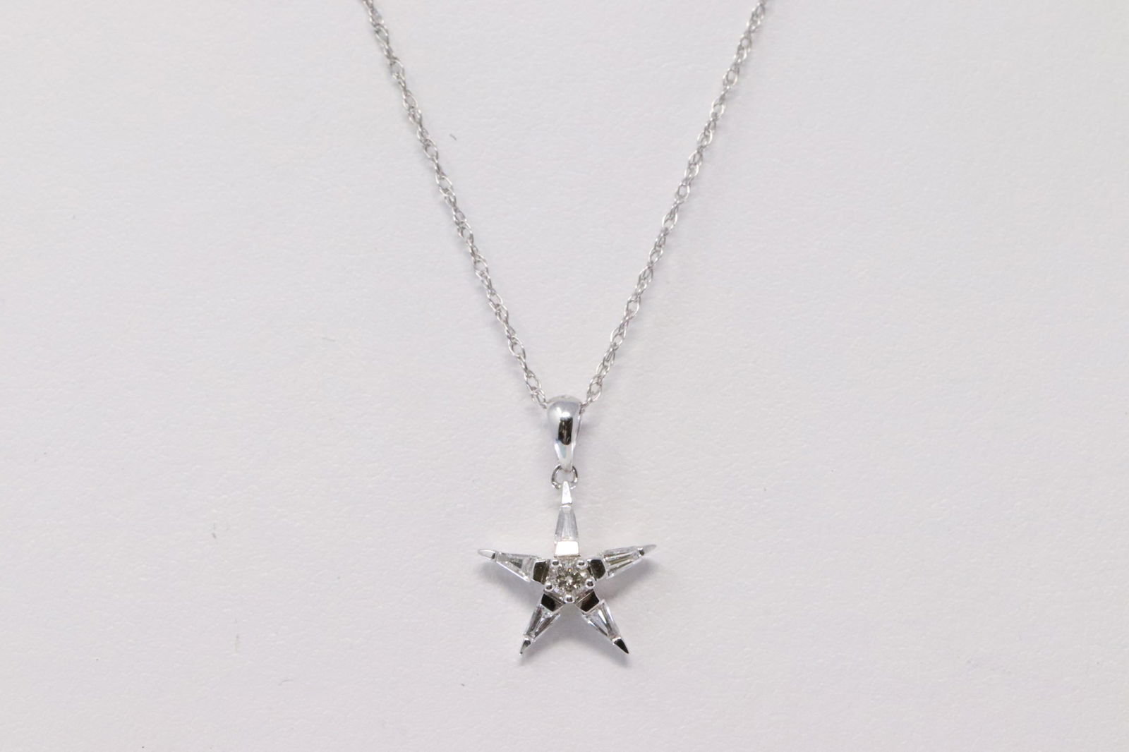 18K Star Diamond Pendant Necklace (1 of 4)
