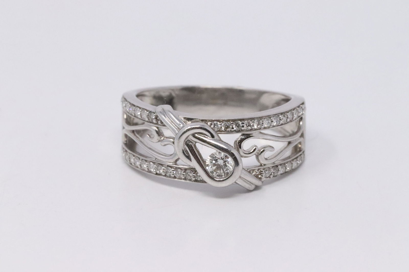 14K White Gold Heart Design Diamond Ring (1 of 3)