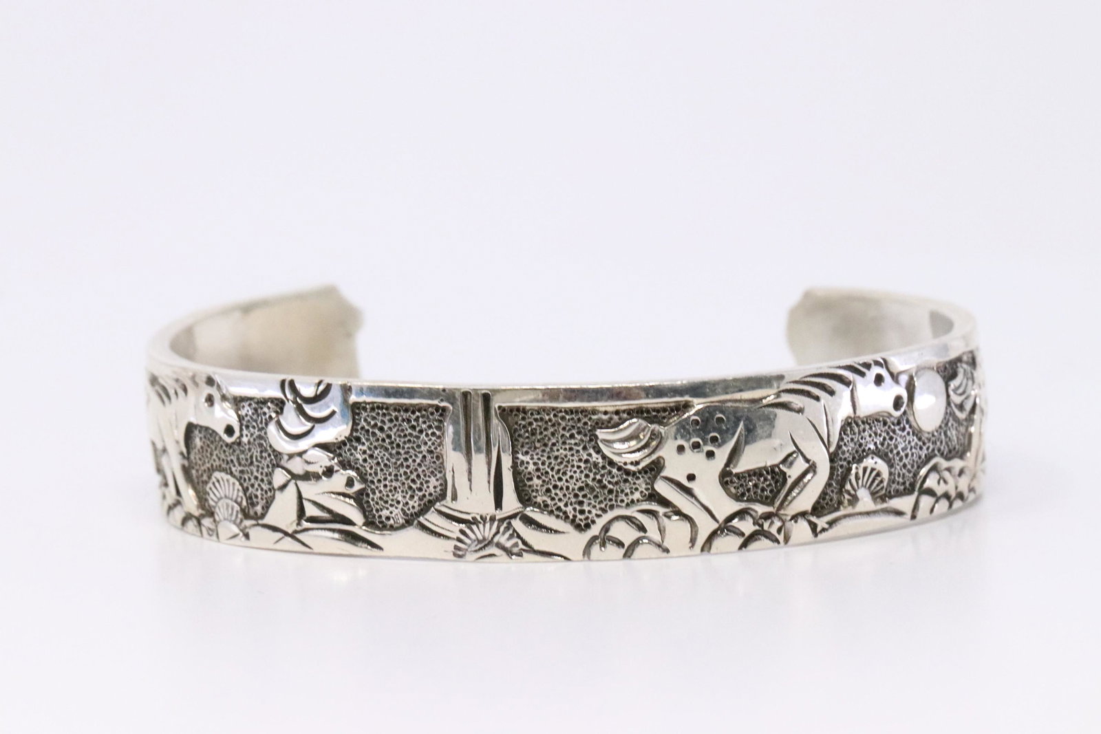 Native American Navajo Handmade Sterling Silver (1 of 4)