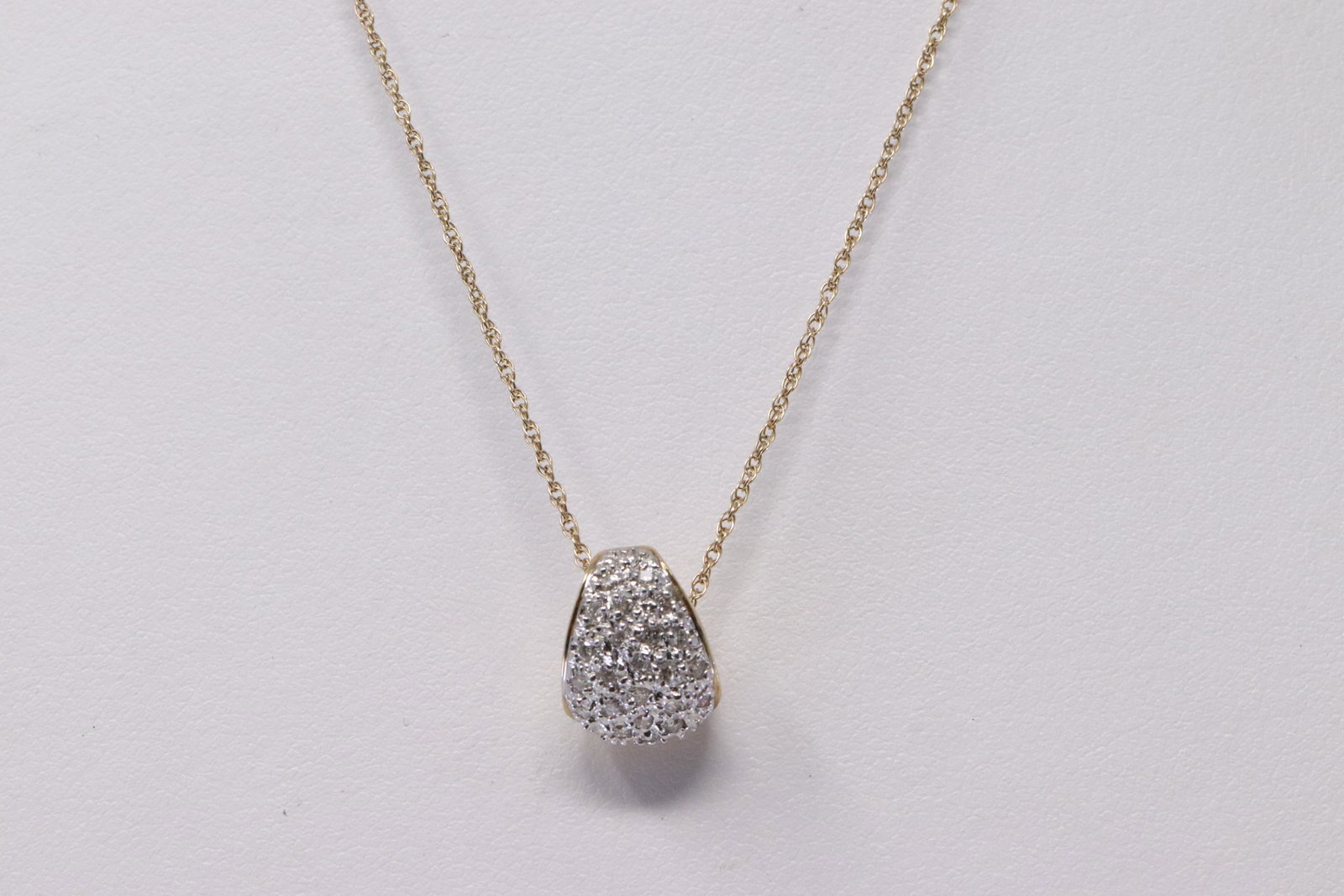14Kt Yellow Gold Diamond Pendant Necklace (1 of 4)