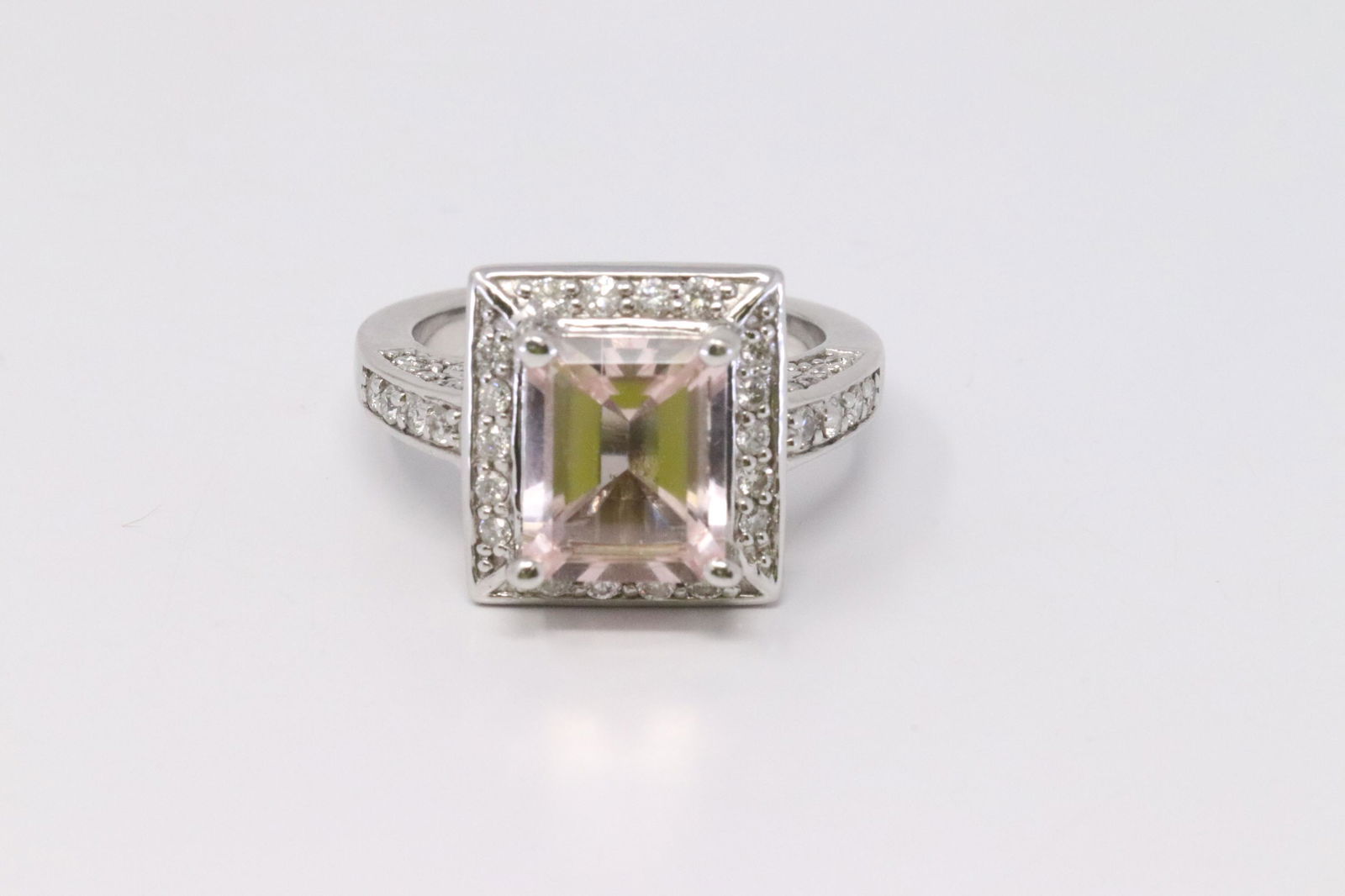 14Kt Ladies White Gold| Pink Morganite| Diamond Ring. (1 of 4)