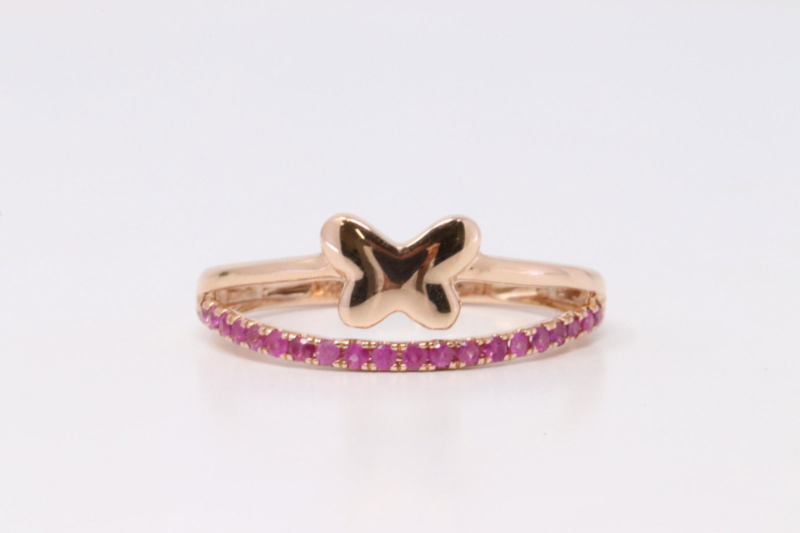 14Kt Rose Gold Ruby Ring. (1 of 3)