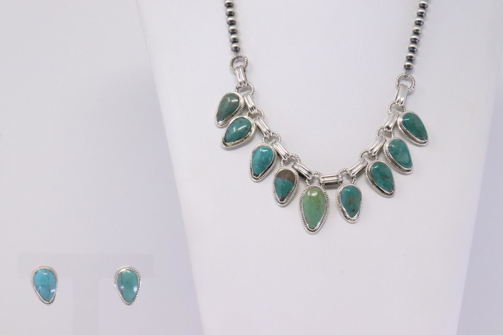 Native America Navajo Handmade Sterling Silver (1 of 7)