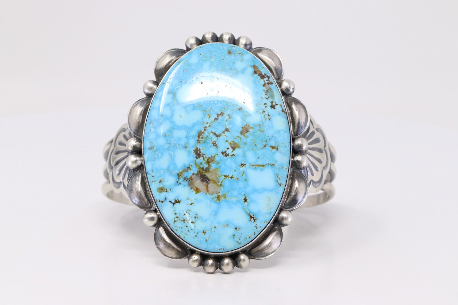 Native America Handmade Navajo Sterling Silver Kingman: This is a merica Handmade Navajo Sterling Silver Kingman Turquoise Bracelet By Mary Ann Spencer.
