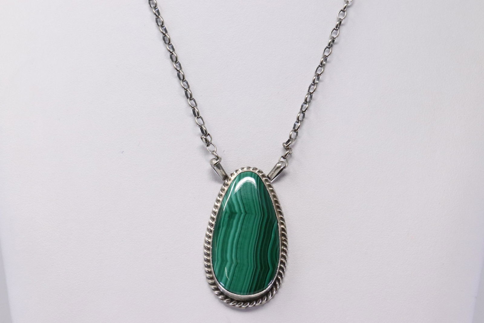 Native American Navajo Handmade Sterling Silver: This is a Native American Navajo Handmade Sterling Silver Malachite Turquoise Necklace By Robert Shakey. Necklace length: 16.00"