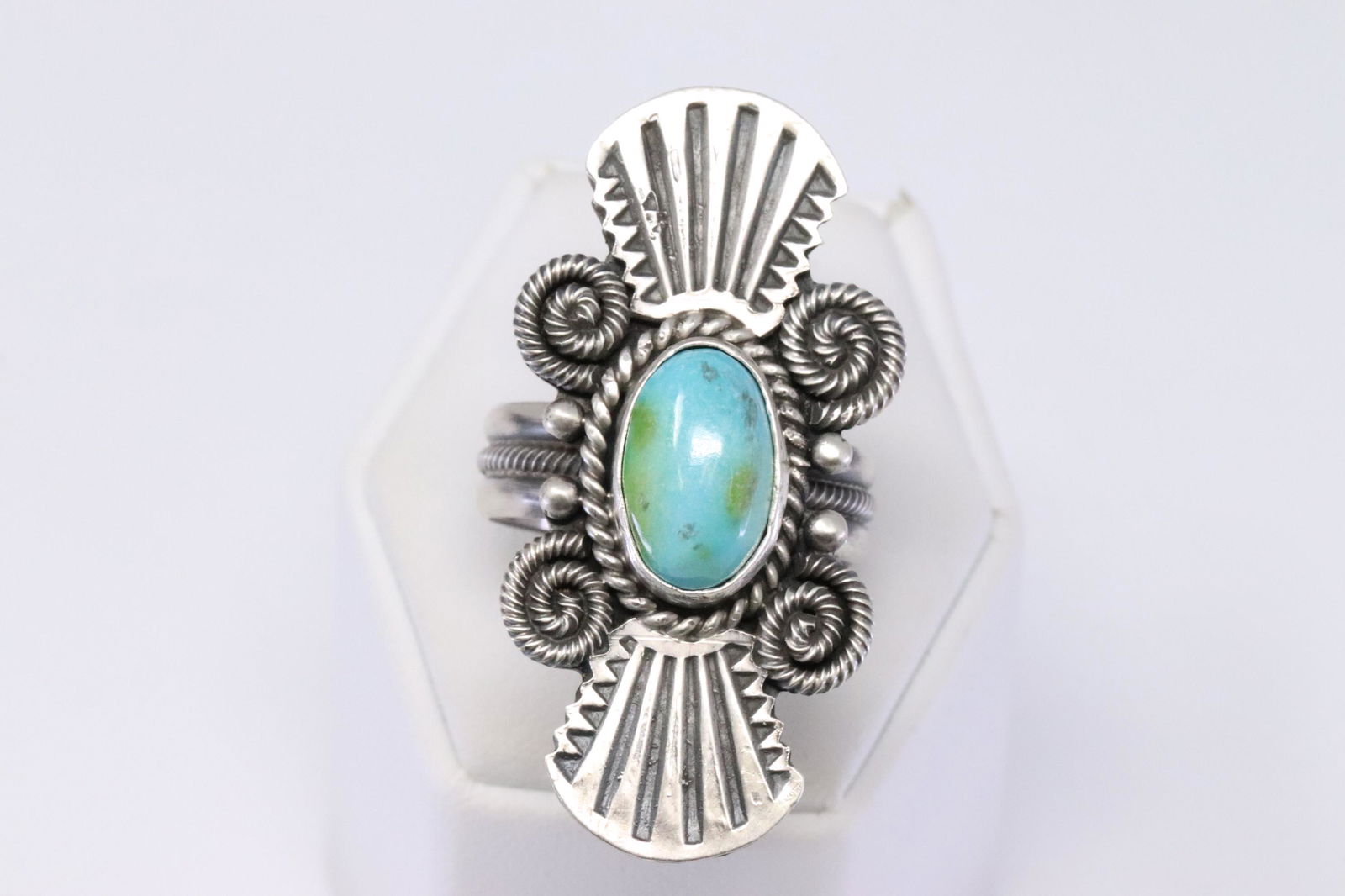 Native American Navajo Handmade Sterling Silver (1 of 4)
