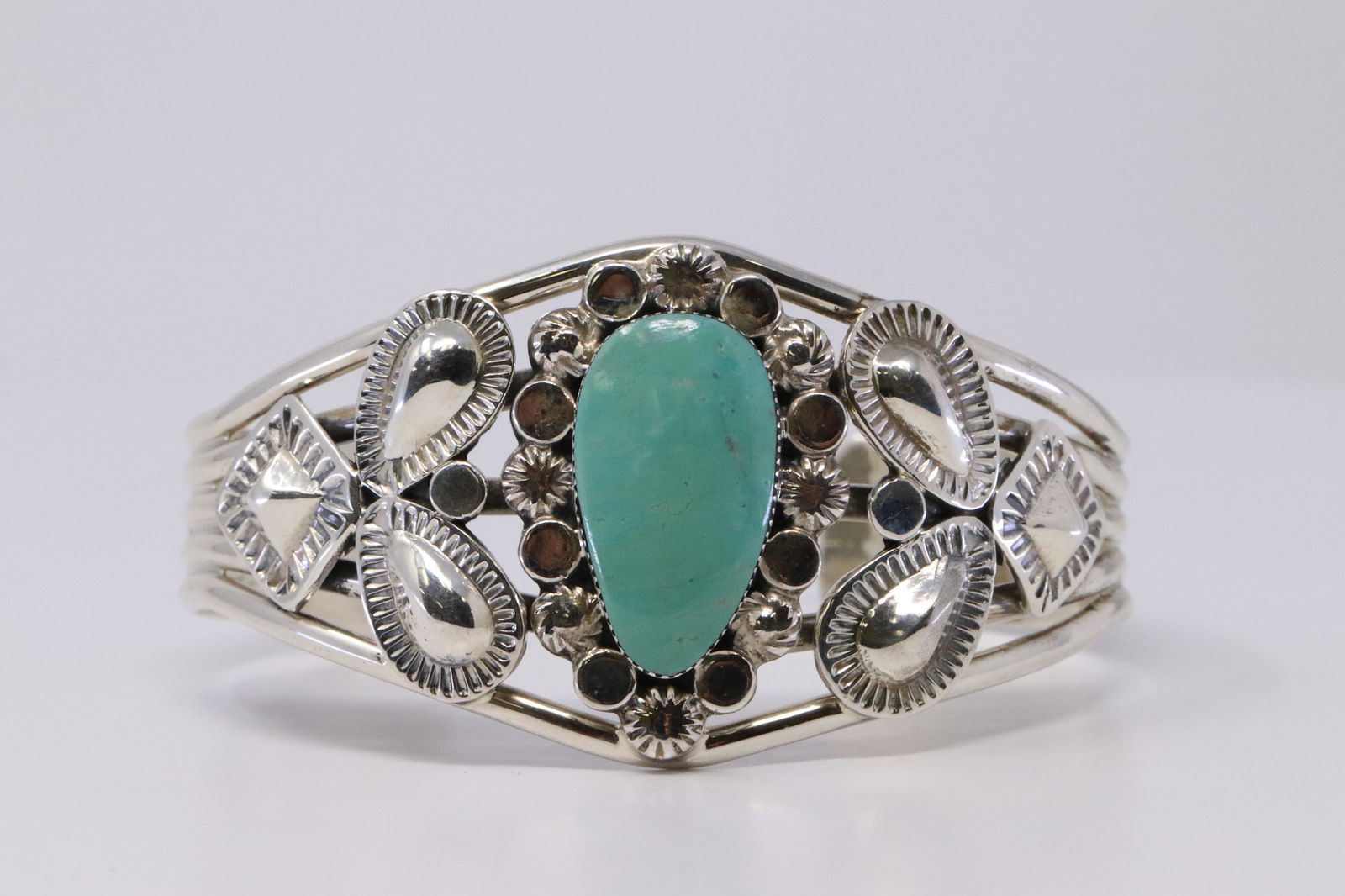 Native American Handmade Sterling Silver Navajo (1 of 4)