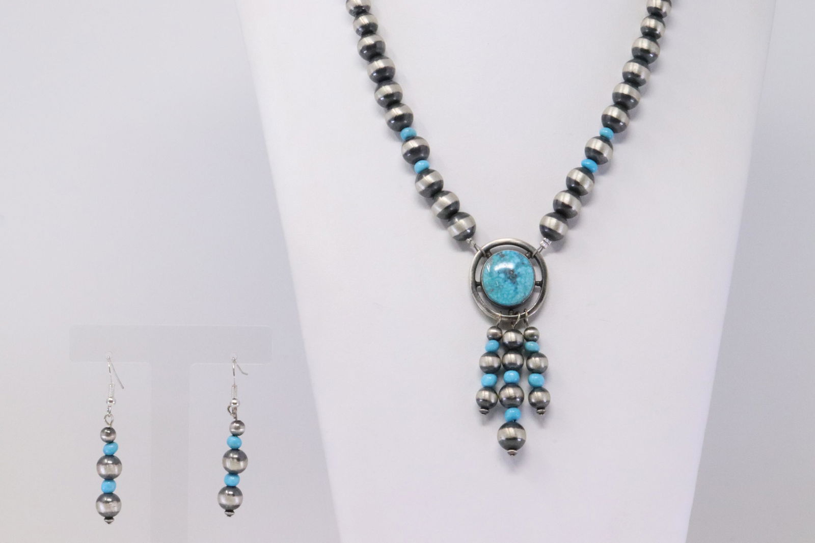 Native American Navajo Handmade Sterling Silver (1 of 8)