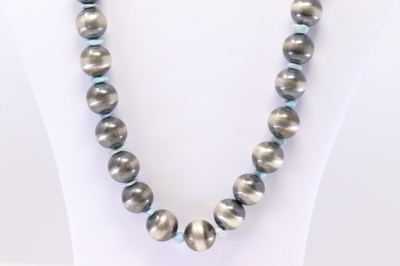 Native American Navajo Handmade Sterling Silver (1 of 4)