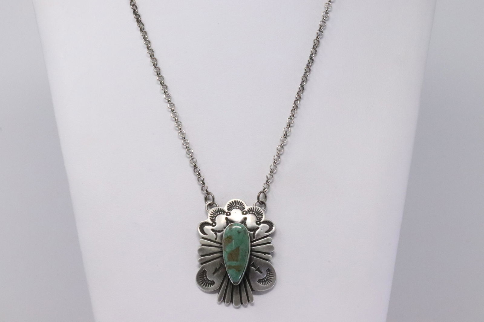 Native America Navajo Handmade Sterling Silver (1 of 4)