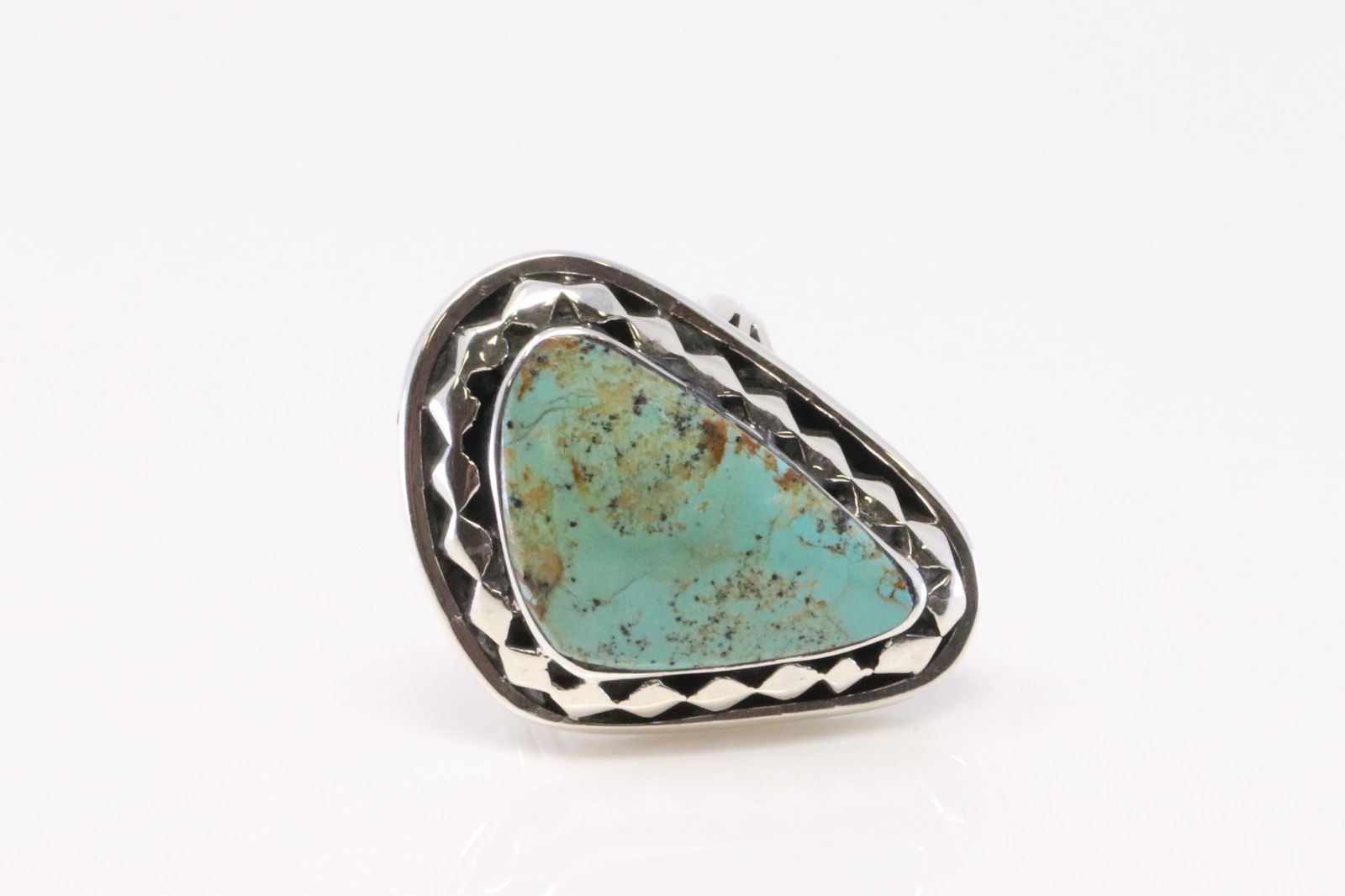 Native America Navajo Handmade Sterling Silver: This is a Native America Navajo Handmade Sterling Silver Turquoise Ring By Mike Smith. Ring size: 5.50.