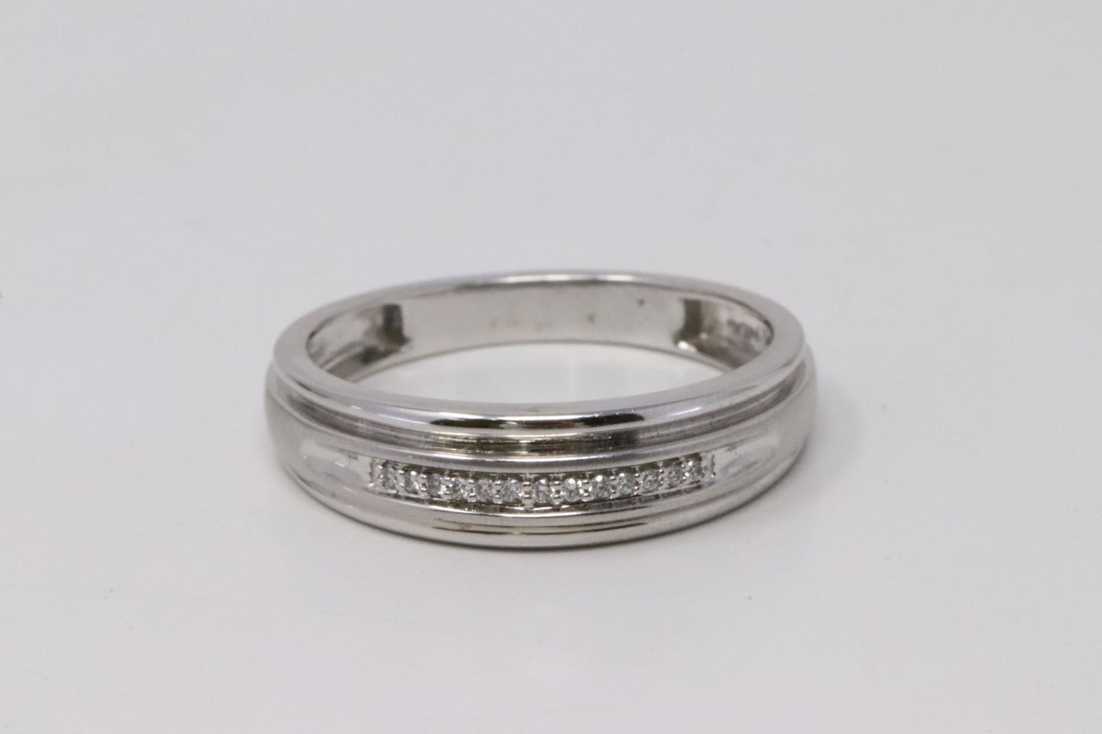 14Kt Men's White Gold Diamond Ring (1 of 4)