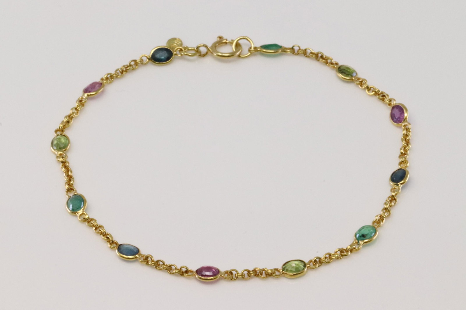 18Kt Yellow Gold Multi-Color Stone Bracelet. (1 of 5)