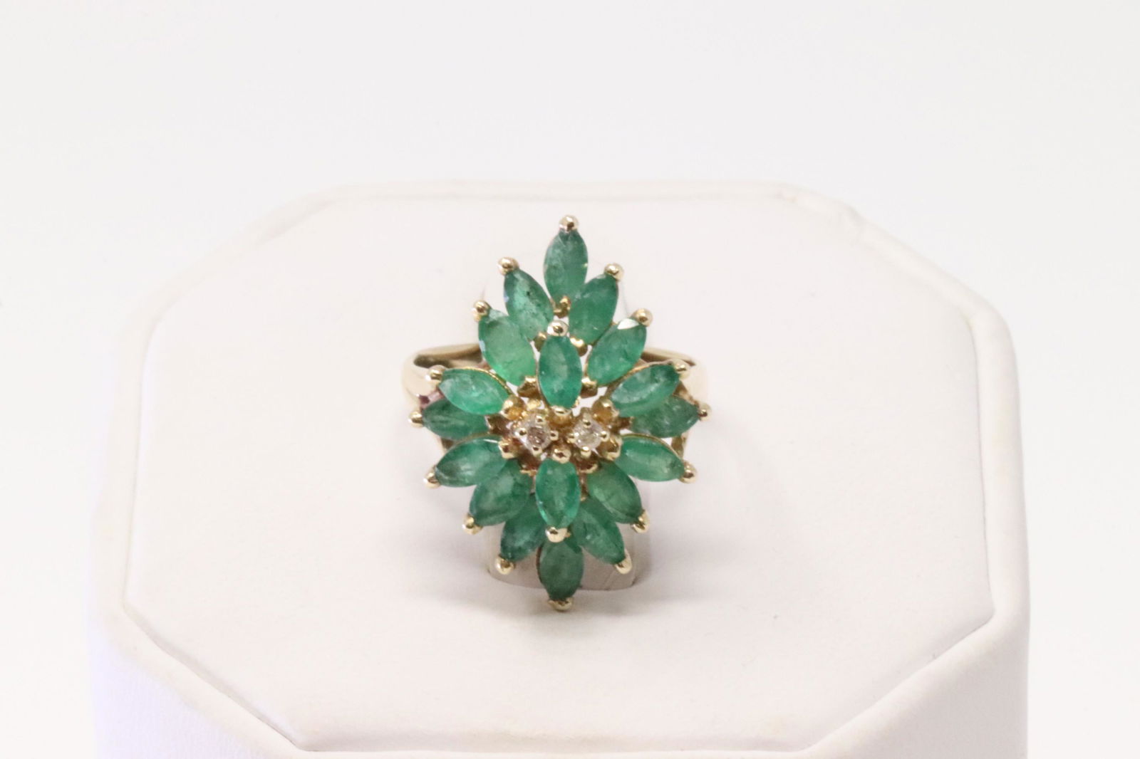 14Kt Yellow Gold Emerald / Diamond Ring. (1 of 4)
