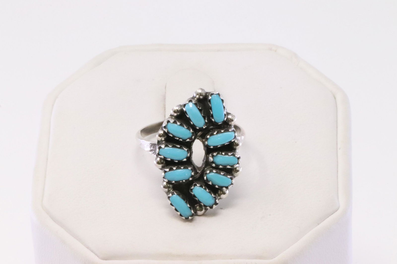Native American Zuni Handmade Sterling Silver Turquoise Ring. (1 of 4)
