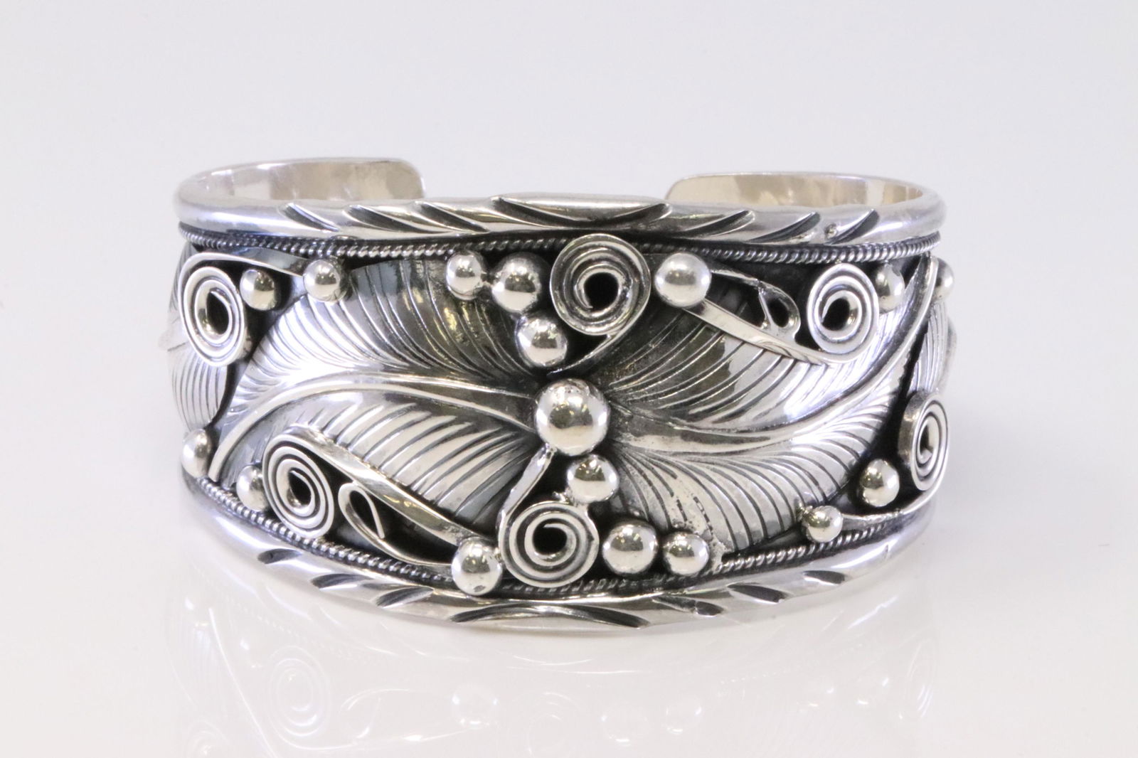 Native American Navajo Handmade Sterling Silver Bracelet Cuff By Davey Morgan. (1 of 4)