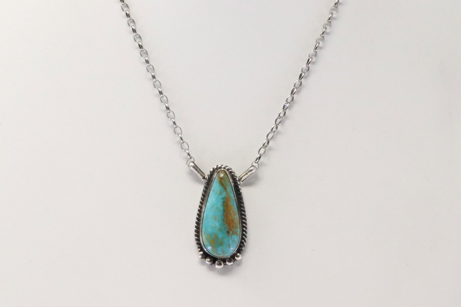 Native American Navajo Handmade Sterling Silver Kingman Turquoise Necklace By Alfred Martinez.: This is a Native American Navajo Handmade Sterling Silver Kingman Turquoise Necklace By Alfred Martinez. Necklace length: 16.00"