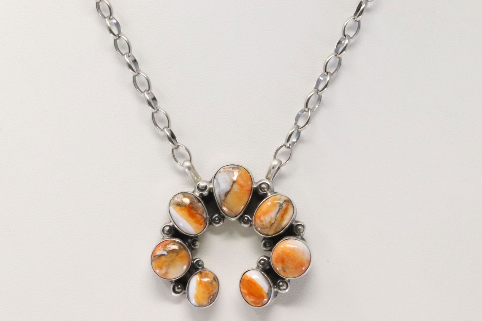 Native American Navajo Handmade Sterling Silver Spiny Oyster Mix Necklace By Robert Shakey. (1 of 4)