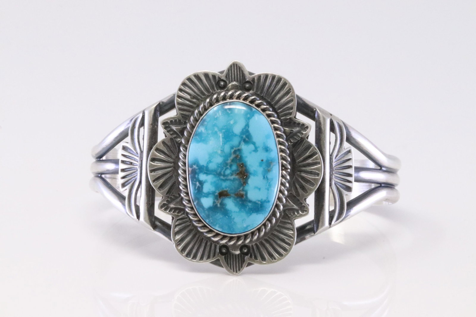Native America Navajo Handmade Sterling Silver Kingman Turquoise Bracelet By Mary Ann Spencer.: This is a Native America Navajo Handmade Sterling Silver Kingman Turquoise Bracelet By Mary Ann Spencer.