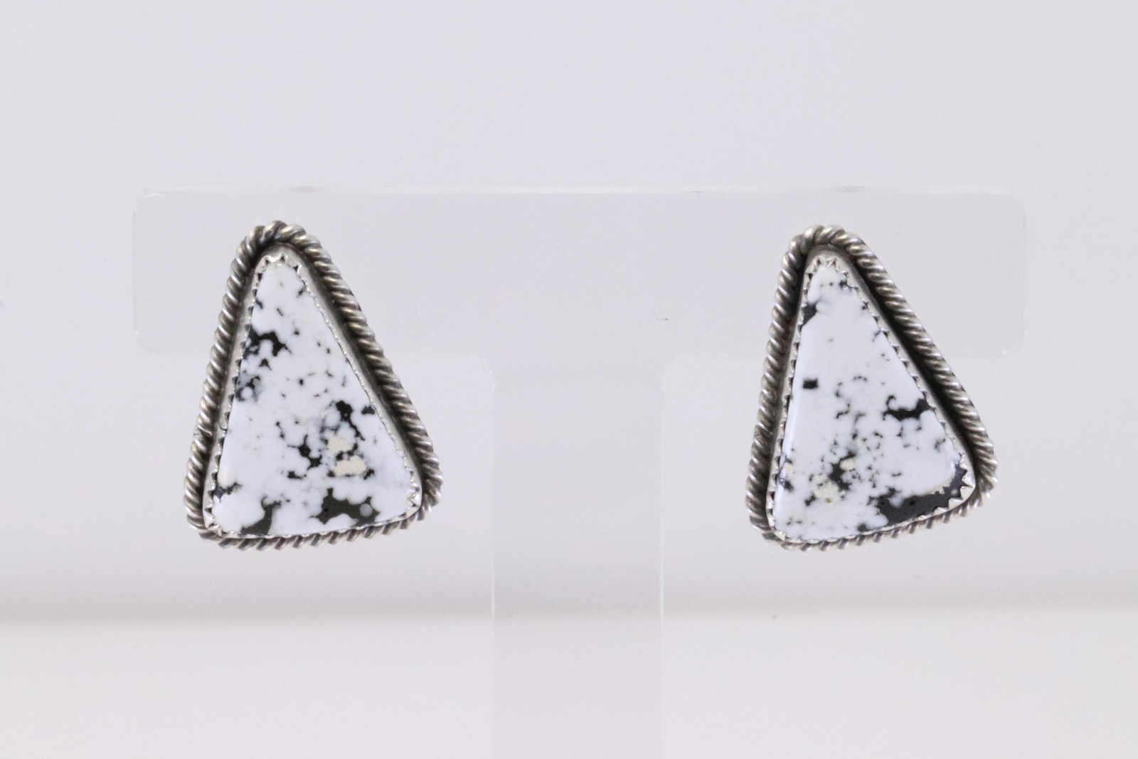 Native America Navajo Handmade Sterling Silver White Buffalo Post Earring's By Virginia Becenti.: This is a Native America Navajo Handmade Sterling Silver White Buffalo Post Earring's By Virginia Becenti.