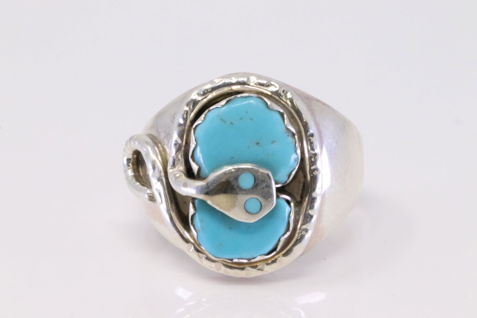 Native America Zuni  Handmade Sterling Silver Turquoise Ring By Effie C. (1 of 4)