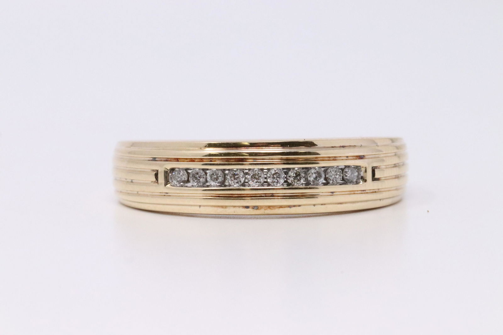 10KT Men's Diamond Band (1 of 4)