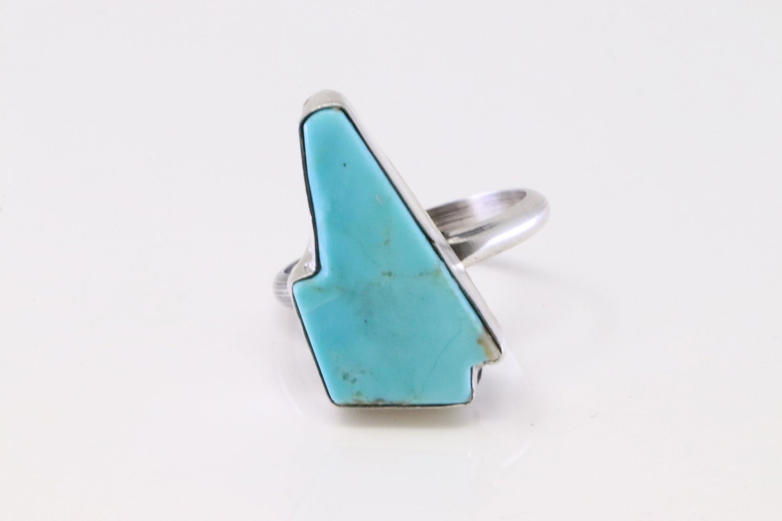 Native American Navajo Handmade Sterling Silver Turquoise Ring By Robert Shakey. (1 of 4)