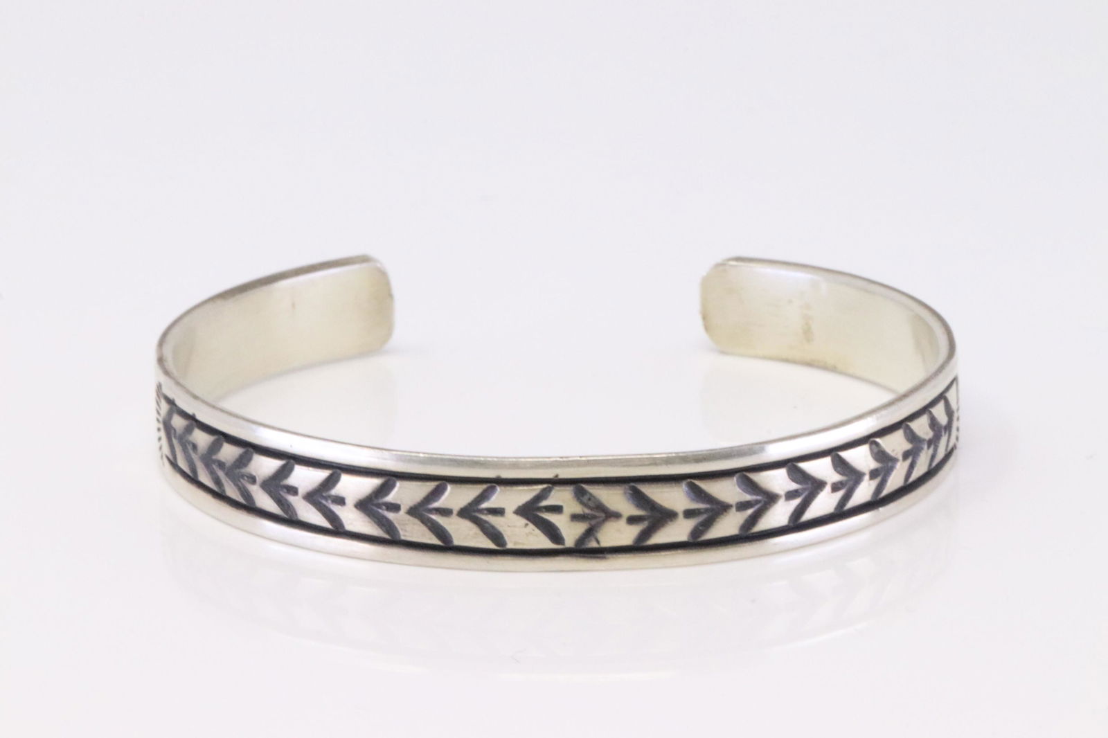 Native America Navajo Handmade Sterling Silver Solid Cuff Bracelet By RE. (1 of 4)