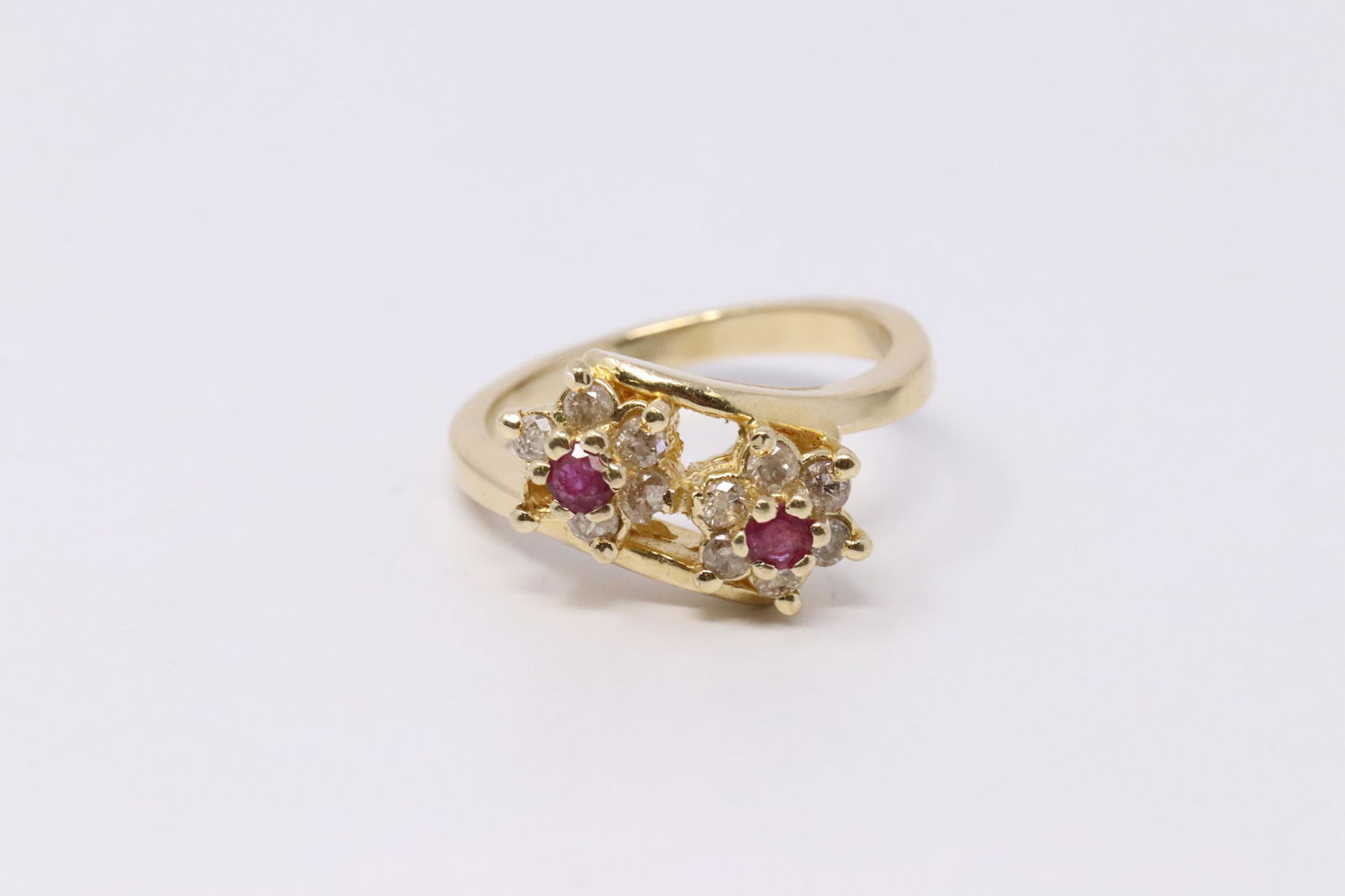 Vintage 14K Diamond & Ruby  Ring (1 of 4)