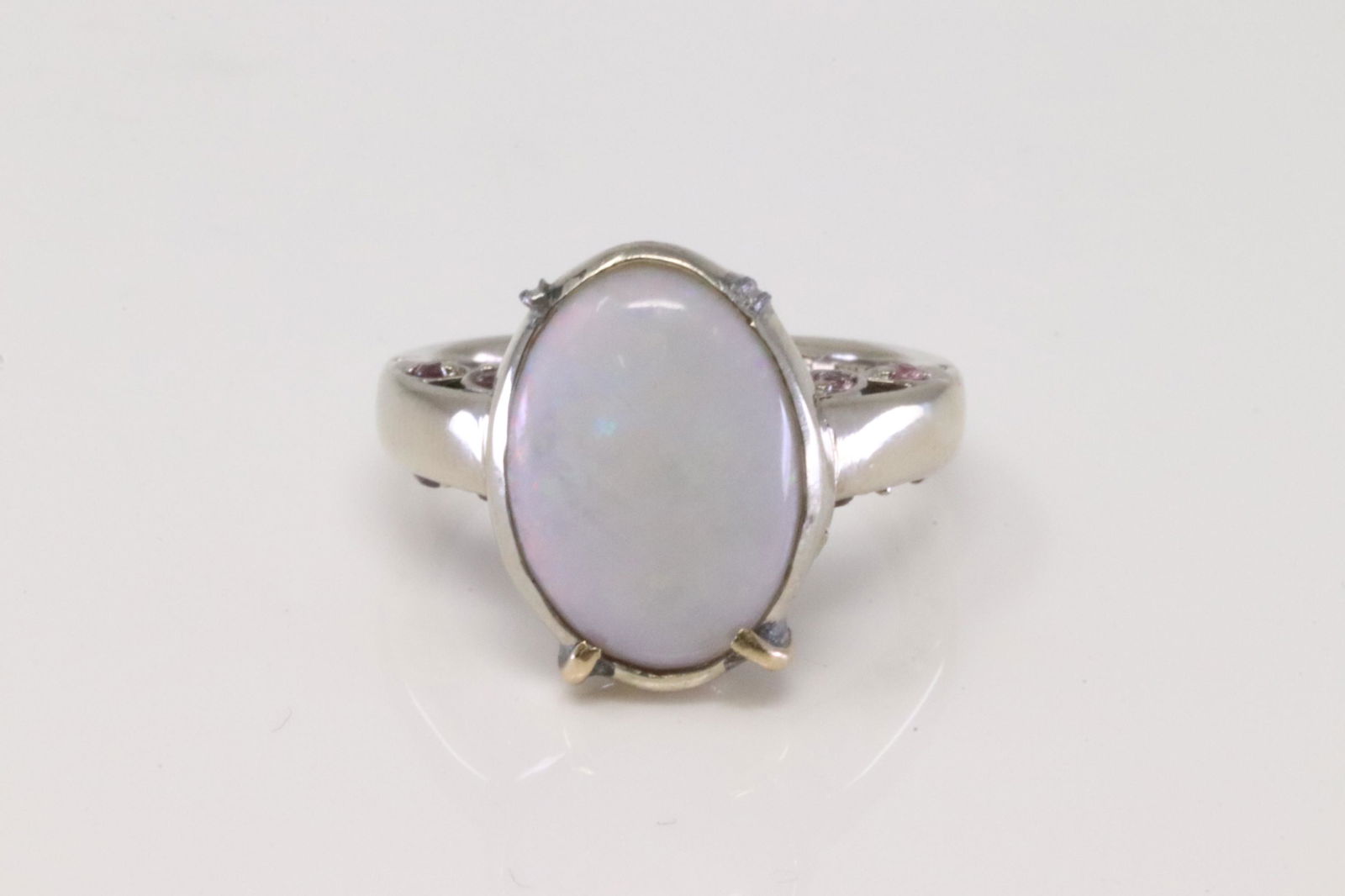 14Kt White Gold Vintage Pink Sapphire / Opal Ring. (1 of 4)