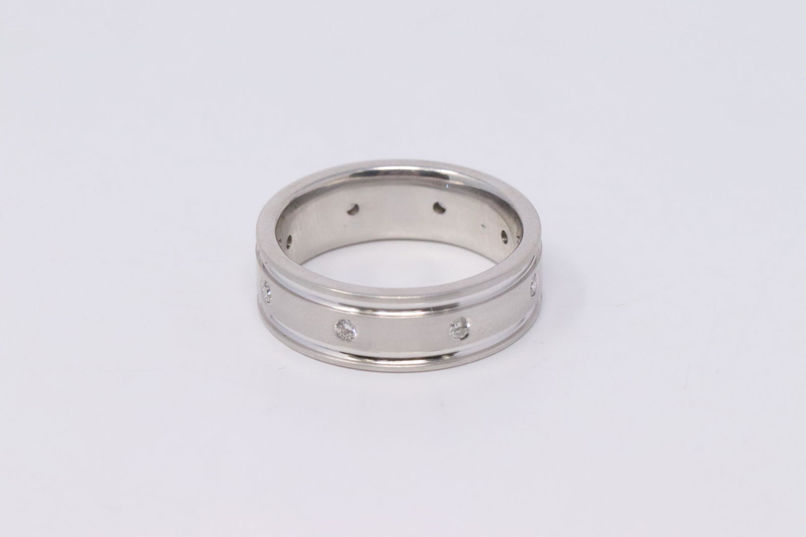 14Kt White Gold Eternity Diamond Ring. (1 of 3)
