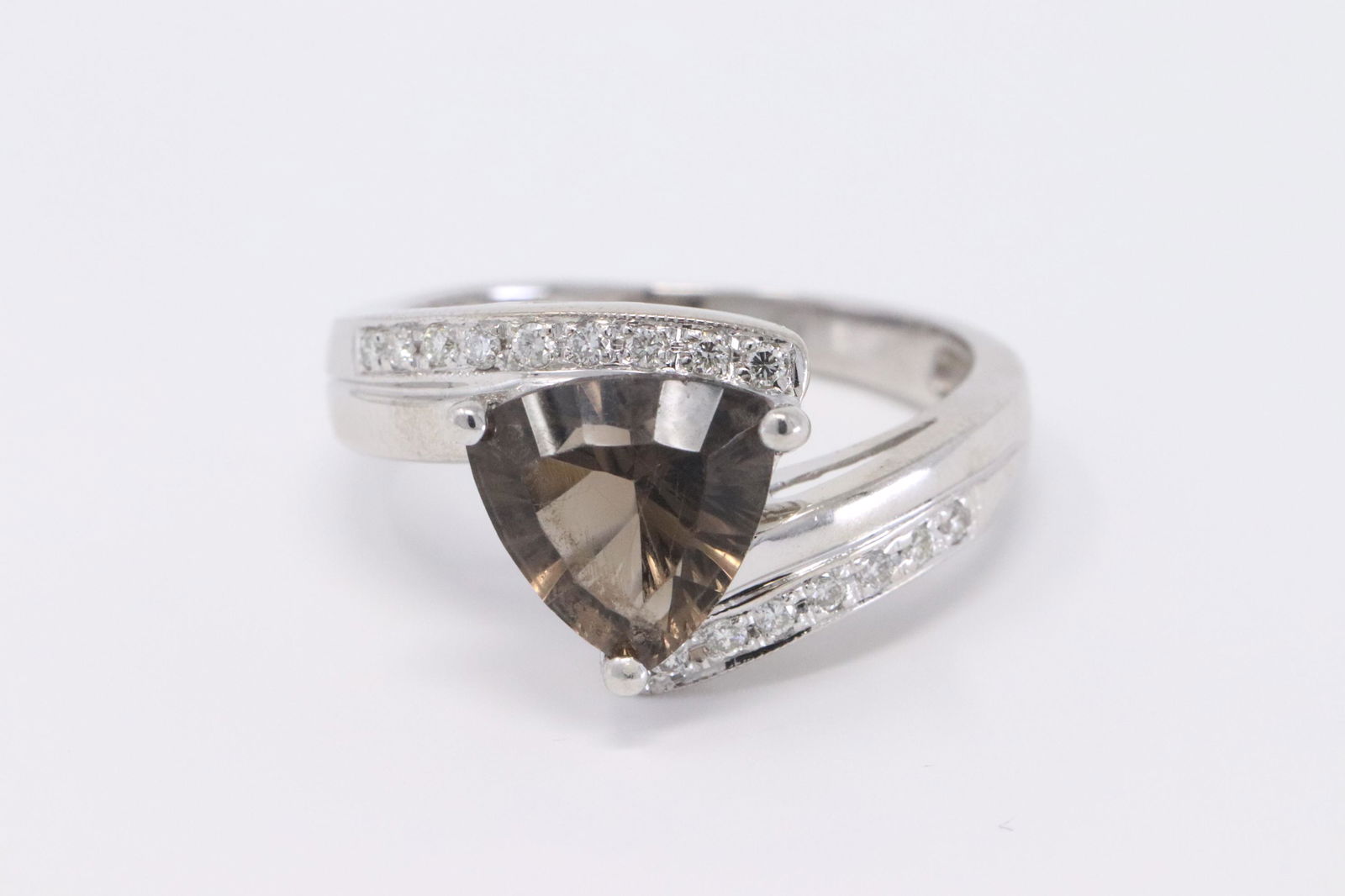 14KT Diamond ring w/ Brown Citrine (1 of 4)