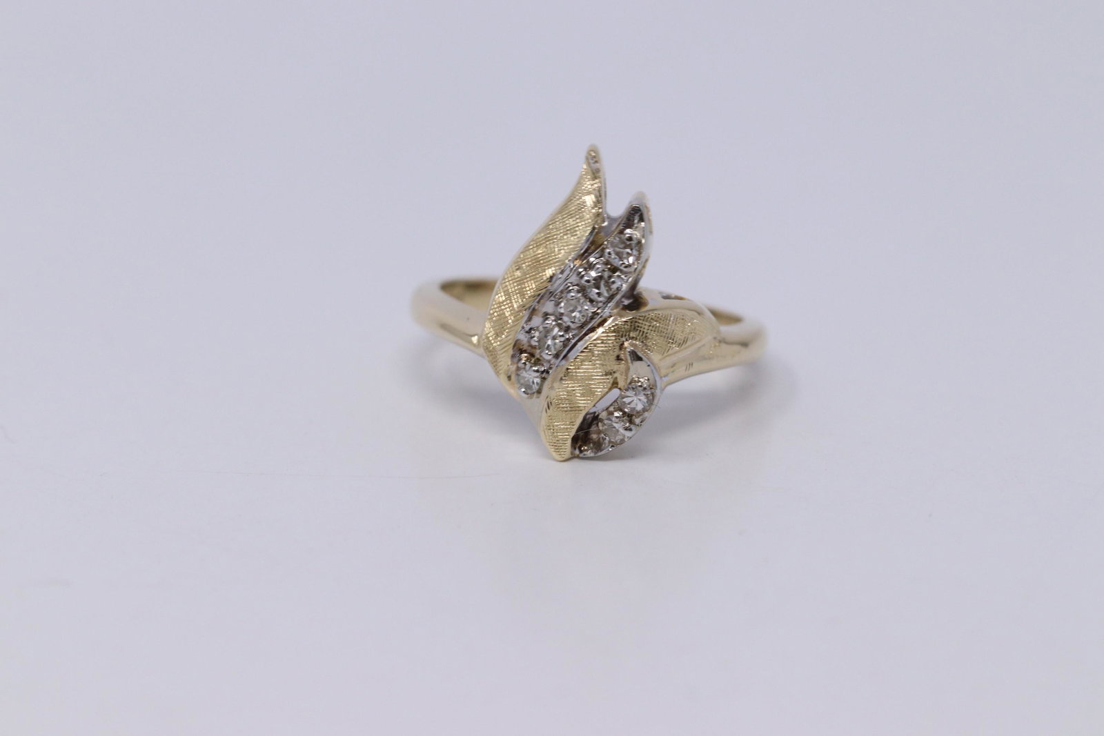 Vintage 14k Flower Diamond Ring (1 of 3)