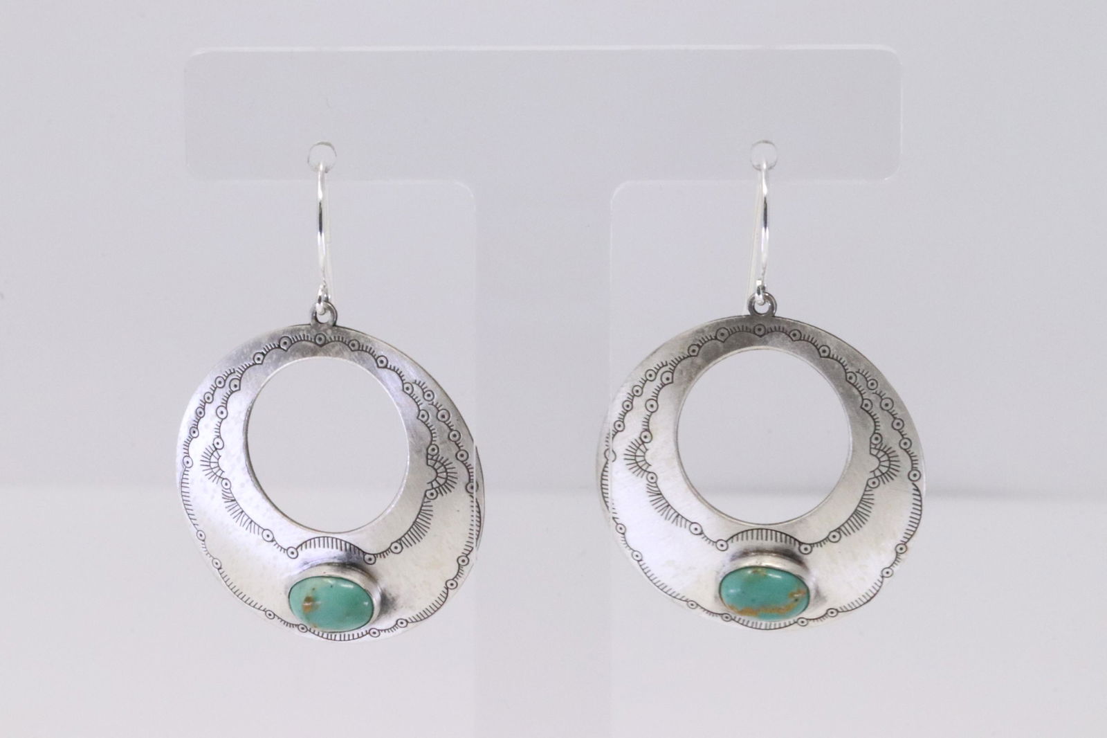 Native America Navajo Handmade Sterling Silver Kingman Turquoise Dangling Earring's. Made In U.S.A (1 of 4)