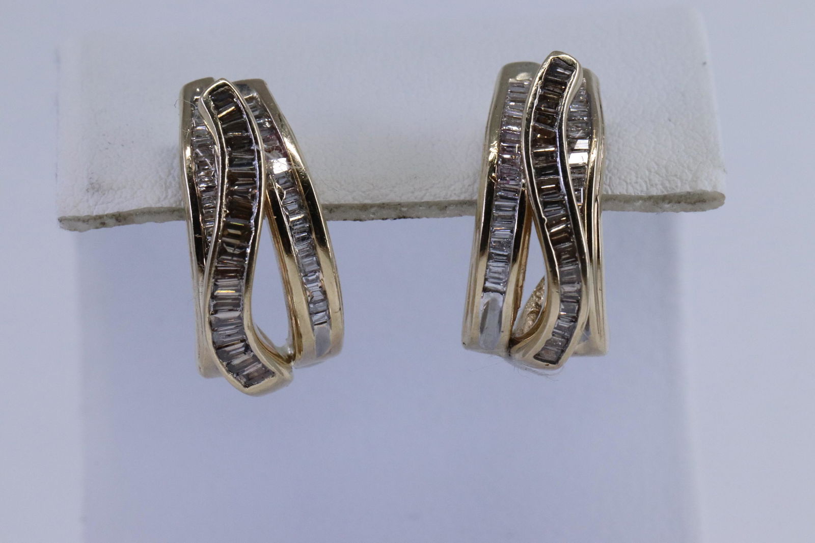 14Kt Diamond Earrings (1 of 5)