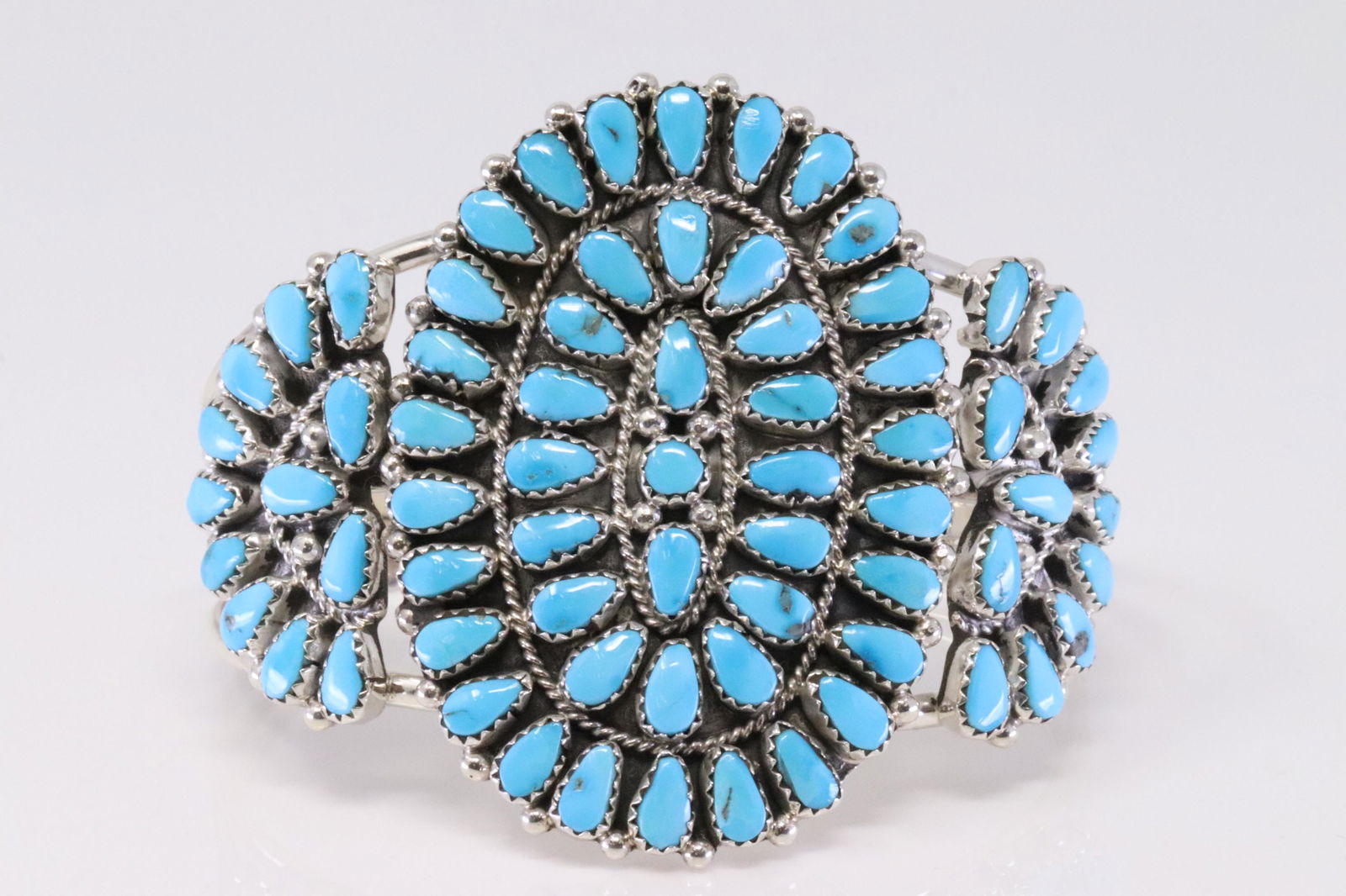 Native America Zuni Handmade Sterling Silver Turquoise Cluster Bracelet By Alice Wilson. (1 of 4)