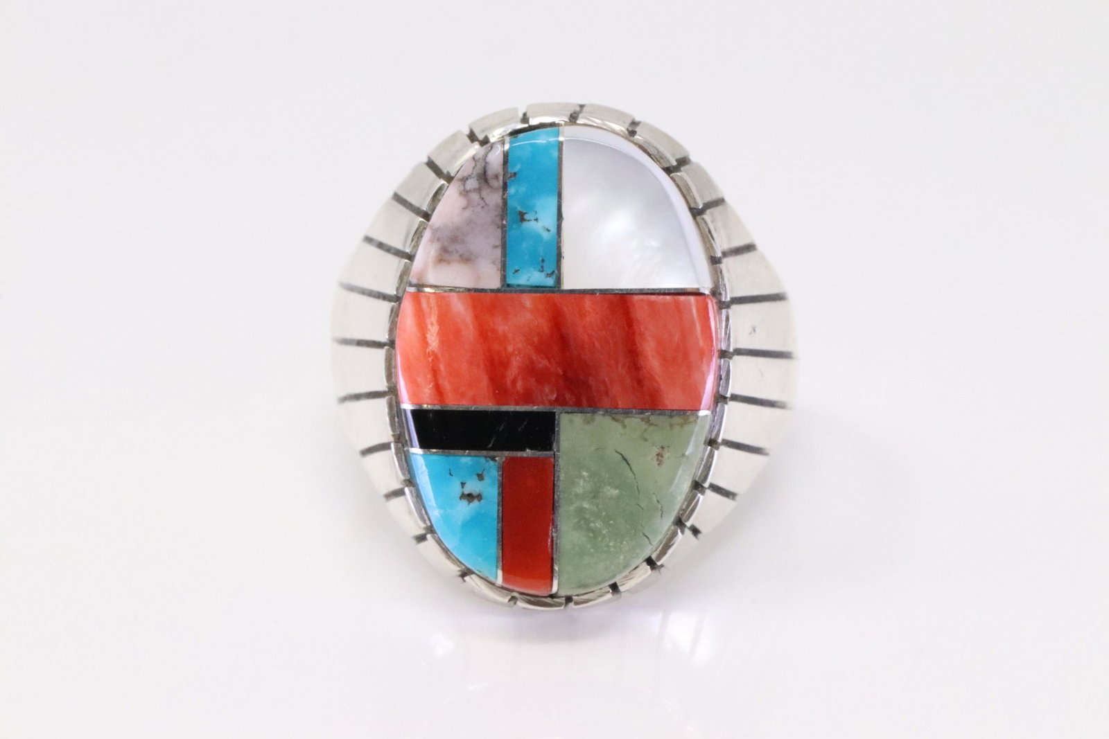 Native America Navajo Handmade Sterling Silver Multi-Color Ring By Ray Jack.: This is a Native America Navajo Handmade Sterling Silver Multi-Color Ring By Ray Jack. Ring size: 11.25.