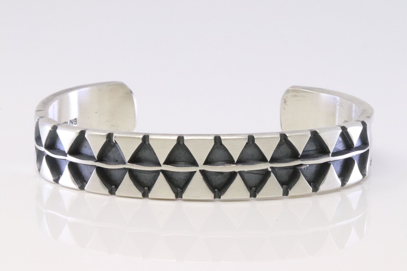 Native American Navajo Handmade Sterling Silver Cuff Bracelet By Jerrold Tahe. (1 of 4)