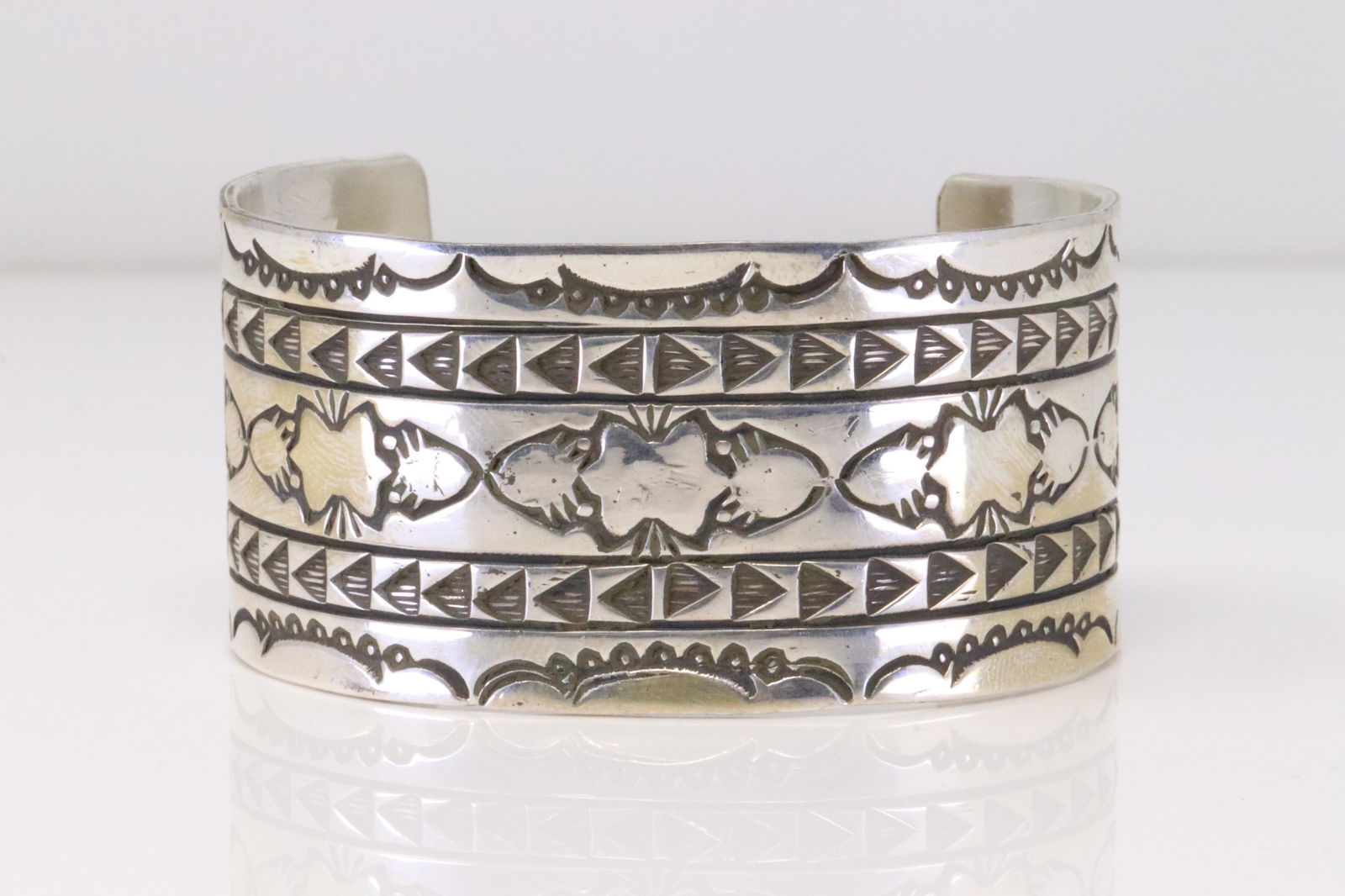 Native America Navajo Handmade Sterling Silver Solid Cuff Bracelet By RE. (1 of 4)