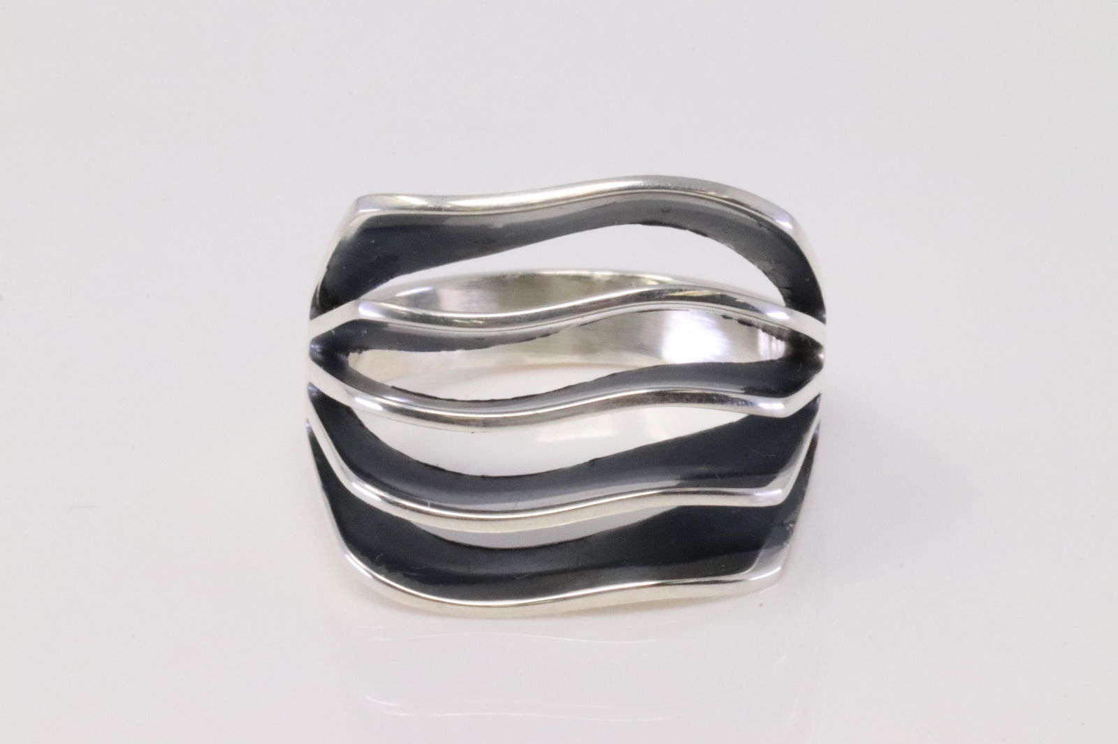 Native America Navajo Handmade Sterling Silver Cuff 5 Row Ring By James Bahe. (1 of 4)
