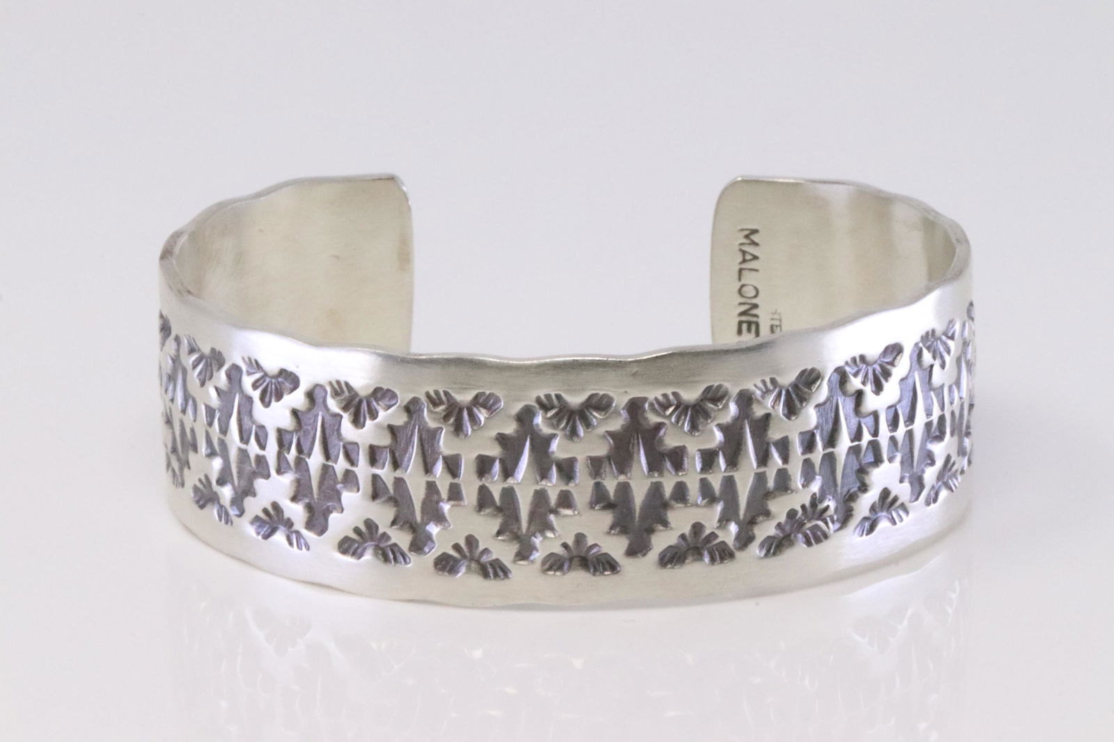 Native America Navajo Handmade Sterling Silver Solid Cuff Bracelet By Maloney. (1 of 4)