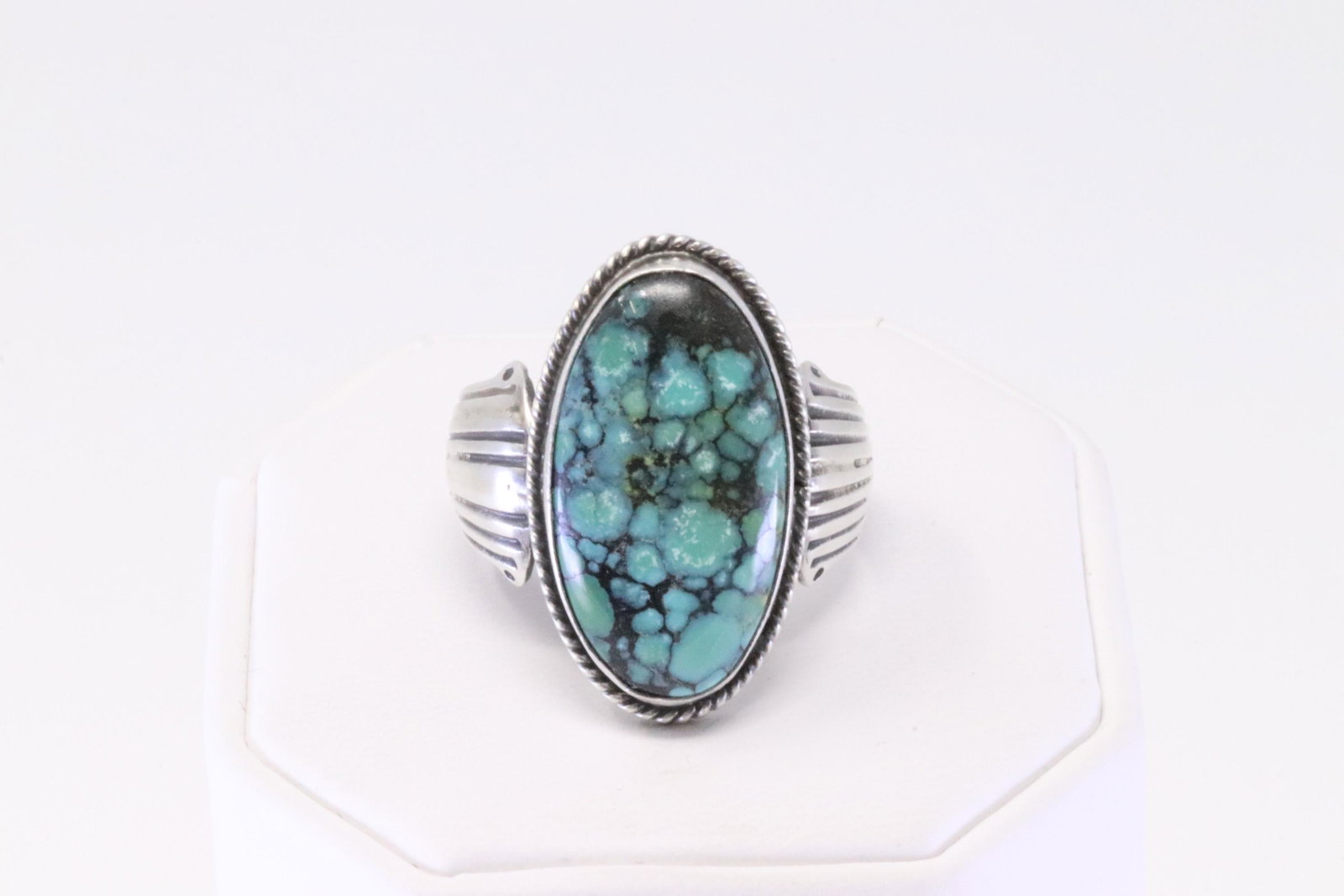 Native America Navajo Handmade Sterling Silver Web Turqouise Ring By Bobby Platero. (1 of 4)