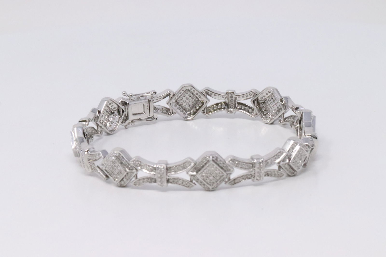 14Kt Diamond White Gold Bracelet (1 of 5)